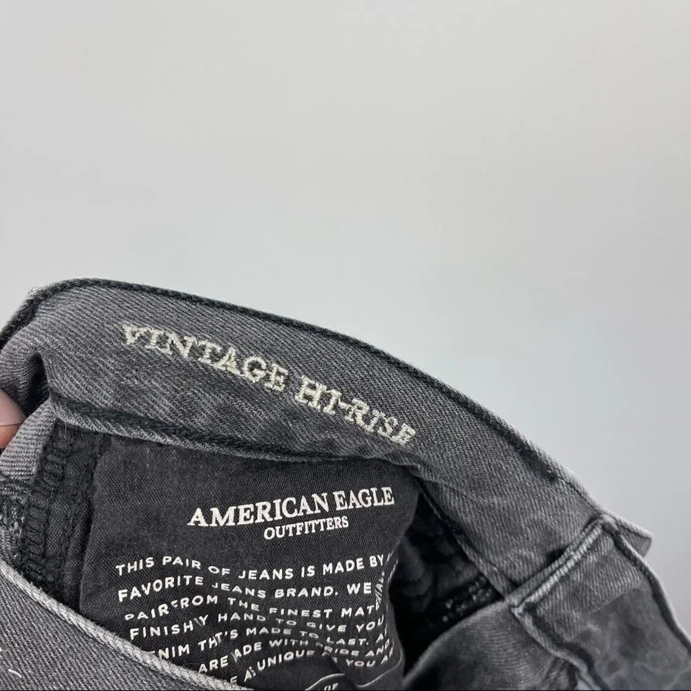American Eagle Vintage Hi Rise Loose Fit Jeans Destroyed Grey Size 6 Grunge Punk